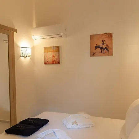Faces Art Aparthotel 4*