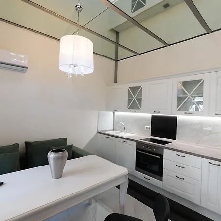Faces Art Hotel apartamentowy 4*